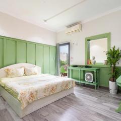 RARE artistic European style 3BR 200m2 5 minute to Hoan Kiem