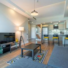 Maxi Sirius Town 1-Bed Free Pool, Spa, Fast WİFİ Fitness & Beach Access