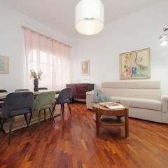 4BNB - Giant Giuliana Vatican Museum