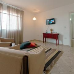 Apartamento amplo e confortável em Maringá