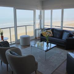Apartment in Nieuwpoort with Sea Views
