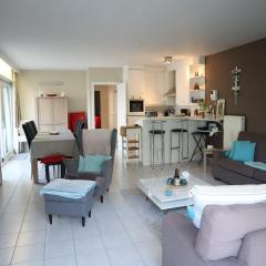 Apartment in Nieuwpoort near the Beach