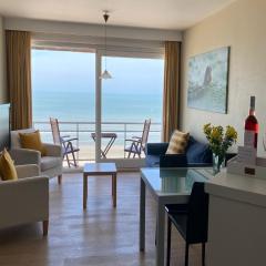 Apartment in Nieuwpoort with Sea Views