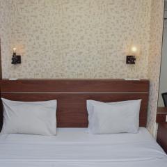 Great Location and Comfy 1BR Apartment at Woodland Park Residence By Travelio