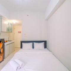Simply Good Studio Room at Springlake Summarecon Apartment By Travelio