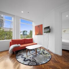 Chic 1-Bed Apartment In the Heart of Melbourne