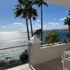 Estepona Beach Front Apartment with Stunning Sea Views