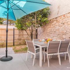 Maisonette en pierre rénovée avec jardin à 100m de la plage - 5/6 couchages et Wi-Fi - FR-1-349-179