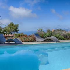 Villa spacieuse avec piscine à Coti-Chiavari