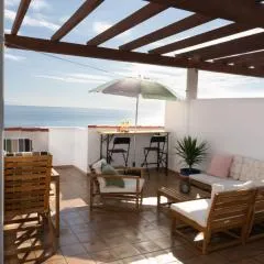 New Beachfront Apartment with Private Rooftop Terrace