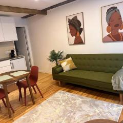 Chic Apartment-Rua Verde, Lisbon