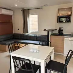 Le Cosy Mobil Home à 150m de la Plage Camping 5 etoiles Parc Aquatique