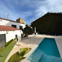 Costa Maresme, Barcelona ,Valentinos House & Pool