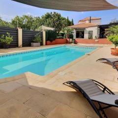 Maison 4 chambres piscine et jacuzzi