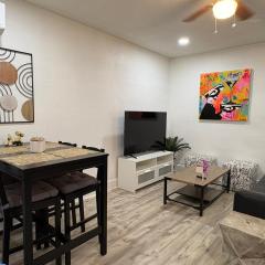 Downtown Oasis - One Bedroom Private Bungalow