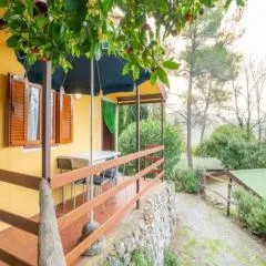 Mobile Retreat Amidst Liguria