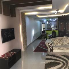 شقه بالكامل مفروش 3غرفه للايجار بحدائق الاهرام بجوار المتحف والاهرامات