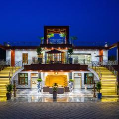 ELIVAAS Ivory estate 5 BHK Farm with Pvt Pool, Gazebos & Lounge Area