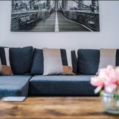 Modern & Cozy 3BR House - Sleeps 8