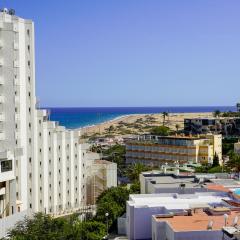 Stylish apartment with stunning sea view.