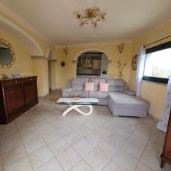 Prestigiosa villa La Cinta