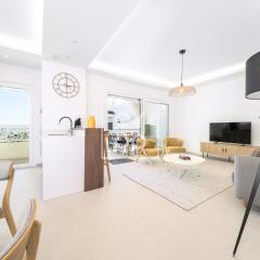 Luz de la Mata penthouse - Golf sea lake views - by OYOOSTAYS