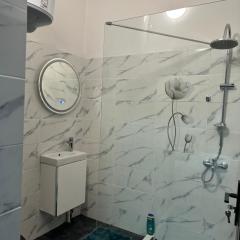 Mario's studio apartment 2