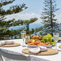 Seaspray 1 - Stone throw from Main Beach