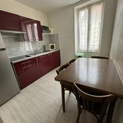 Appartement accueillant à Néris-les-Bains - 35 m², terrasse agréable