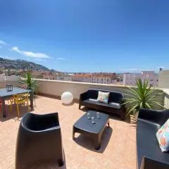 Atico-duplex moderno en en el centro de Roses AV-65