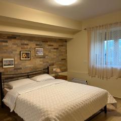 ''Shinohori'' Olive-Tree Apartment