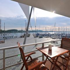 Apartment 1 "Nordlicht" - Blickrichtung Binnen- und Yachthafenoffenes Meer