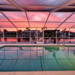 Private Dock Heated Pool Hot Tub Game Room Fun