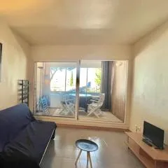 Studio spacieux en centre-ville avec piscine - FR-1-716-80