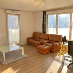 Appartement 87 m2 - 3 chambres - 6 personnes - Proche Paris - Parking gratuit