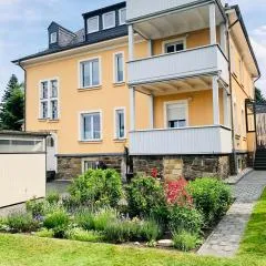 Wohnen in Freiberger Villa! Hochwertige Ausstattung! Balkon und Stellplatz