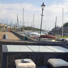 lovely apartment porthmadog harbourside views of mountains festiniog railway