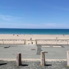 Modern apartment in Val André 50m from the sea