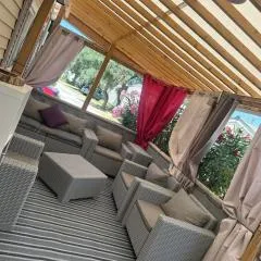 Mobil-home tout équipé à louer