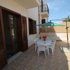 Trilocale 4 moderno con patio a San Vito Lo Capo