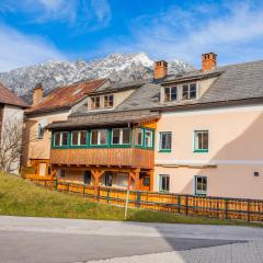 Hoamathaus II by Alpenidyll Apartments