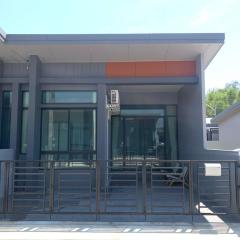 9169SiriplaceAirport