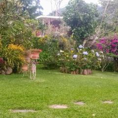 Cabaña Mi Bello Jardín, Privado, Zona Urbana