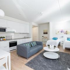 Kotimaailma Modern city studio in Vaasa city center, Näytelmä