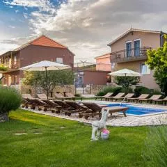 Beautiful Villa Popovica Dvori in Makarska