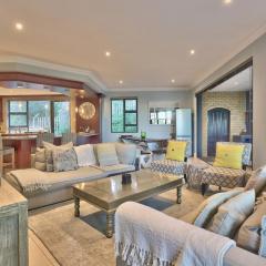 Tranquil Family Escape Spacious Home & Garden