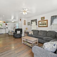 Lighthouse View - Water views & shared pool!