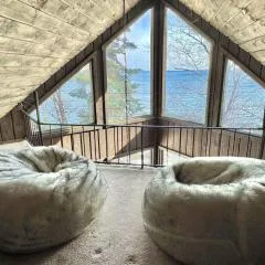 Lake Superior Retreat Private Wooded Haven with Panoramic Views