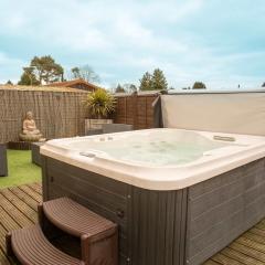 Nualas Lodge Private Hot Tub Escape