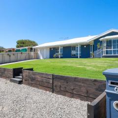 60 Beach Road, Goolwa South